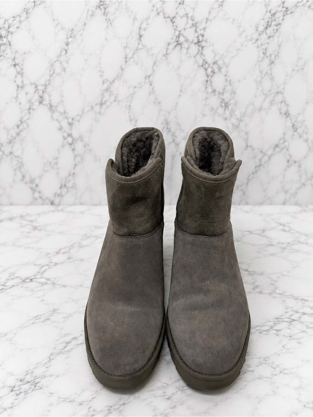 UGG Classic Ultra Mini Platform Boots Gray 7.5 Women’s - Picture 4 of 6